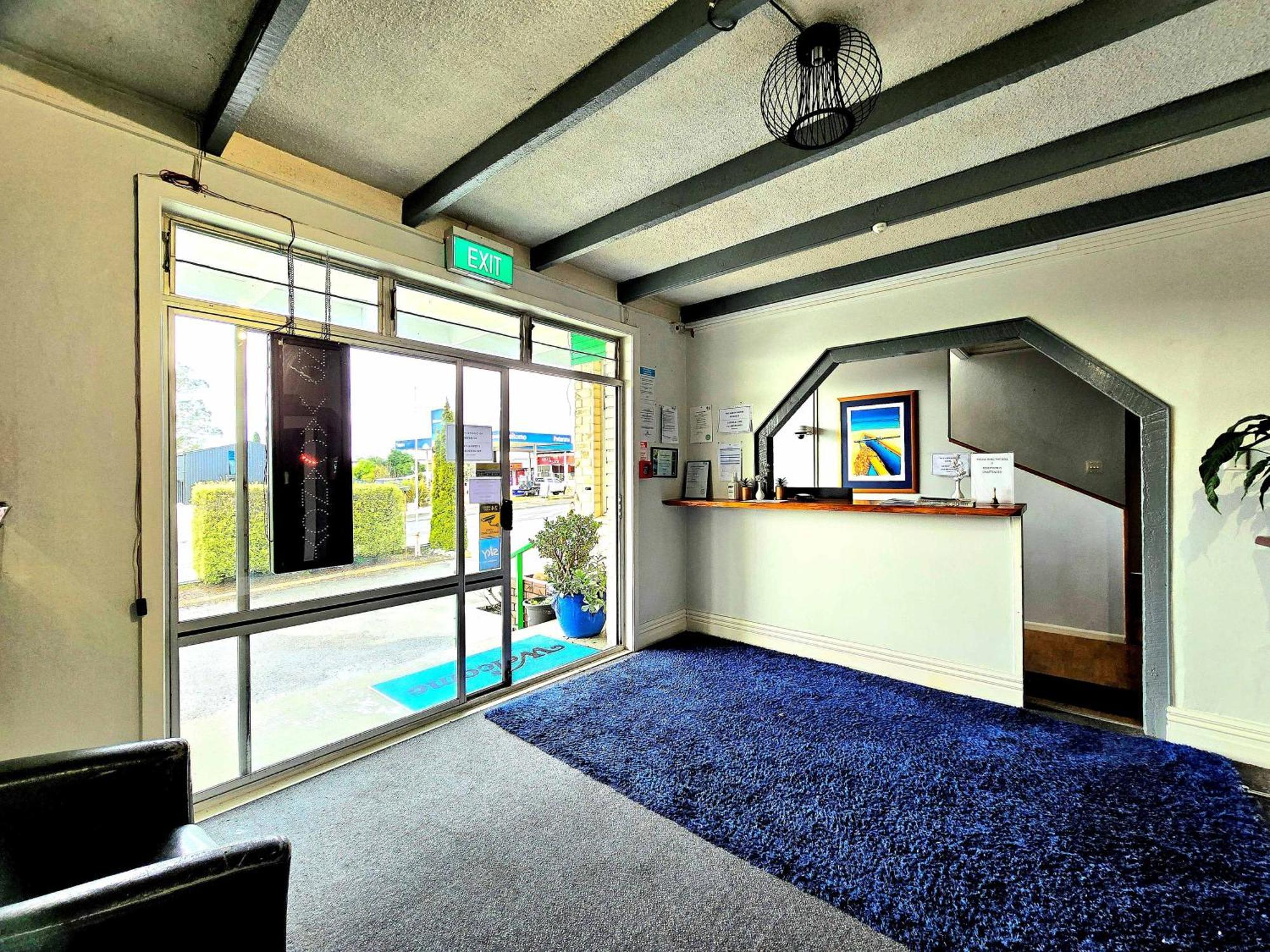 Putaruru Arms Motor Inn מראה חיצוני תמונה