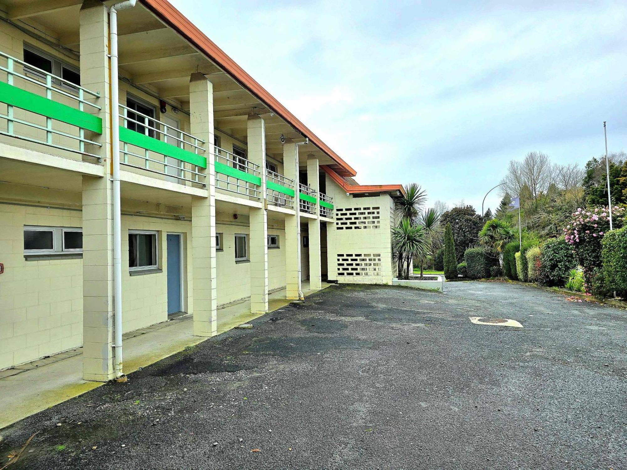 Putaruru Arms Motor Inn מראה חיצוני תמונה