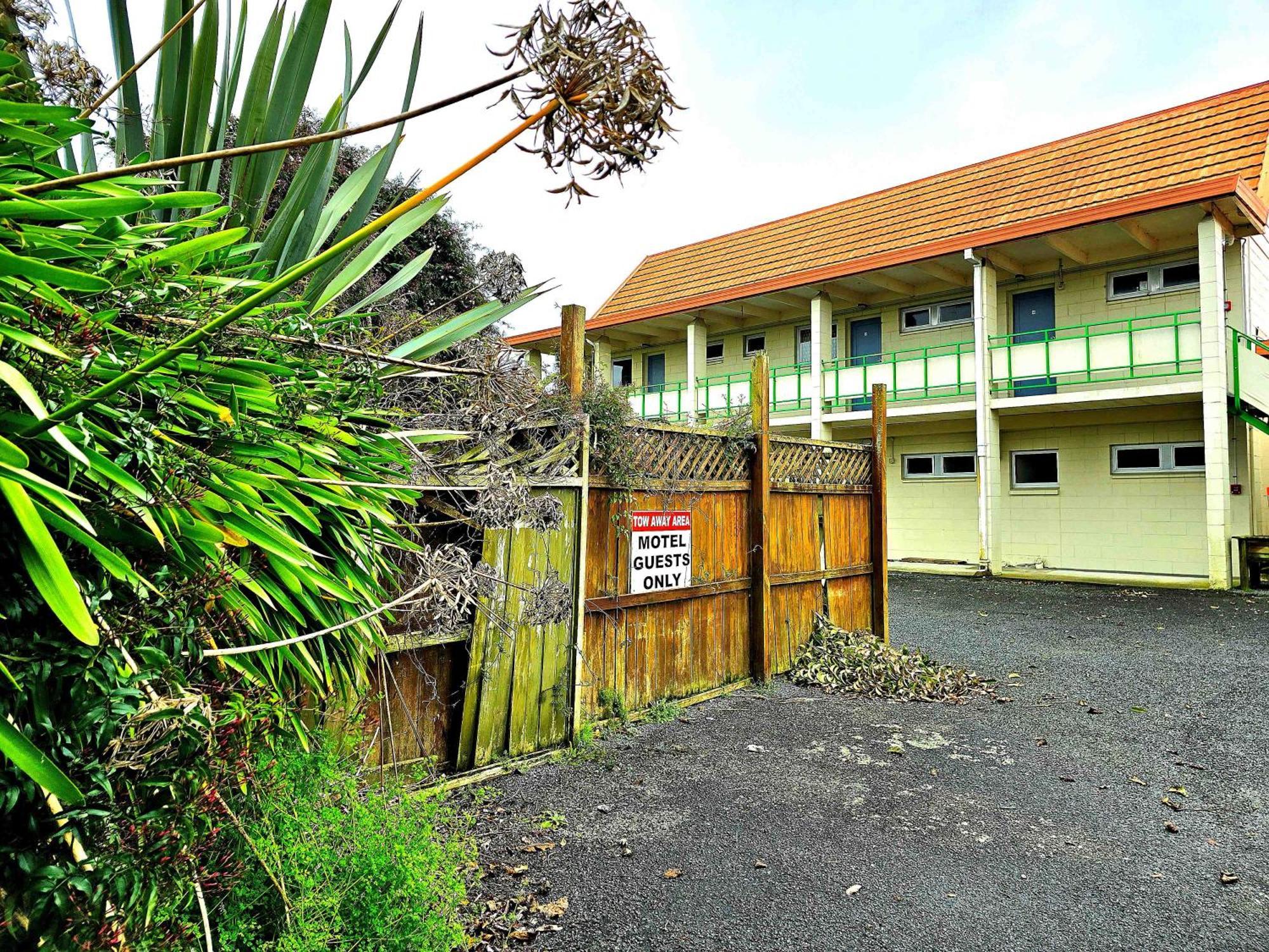 Putaruru Arms Motor Inn מראה חיצוני תמונה